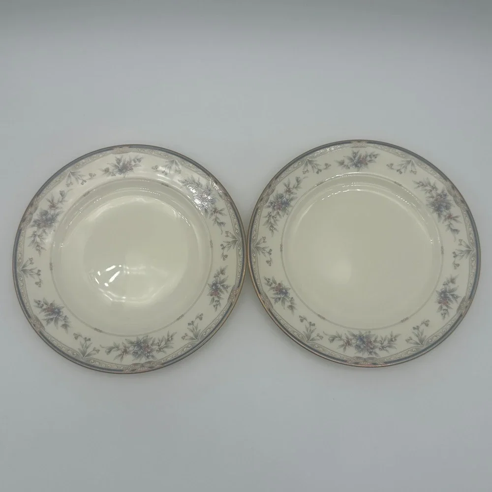 Noritake Lylewood 8.25 Inch Salad Lunch Plates Set of 2 Floral Ivory